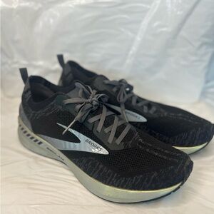 Brooks Running Sneakers